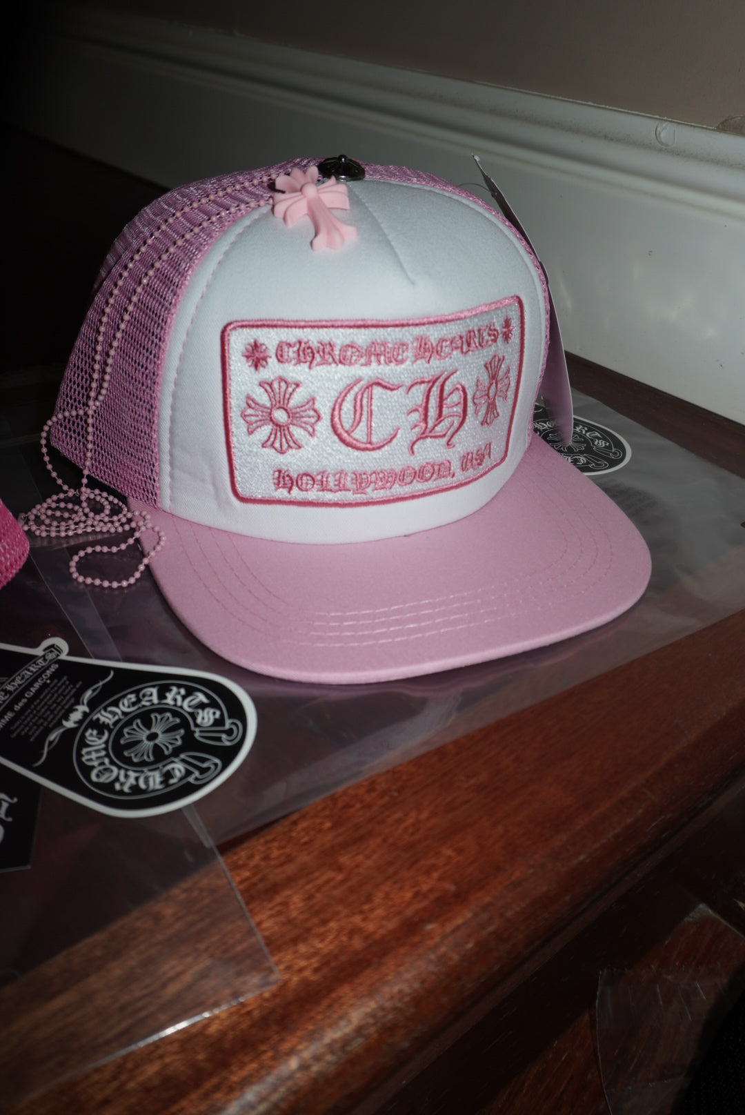Combo Chrome cappello e collana pink
