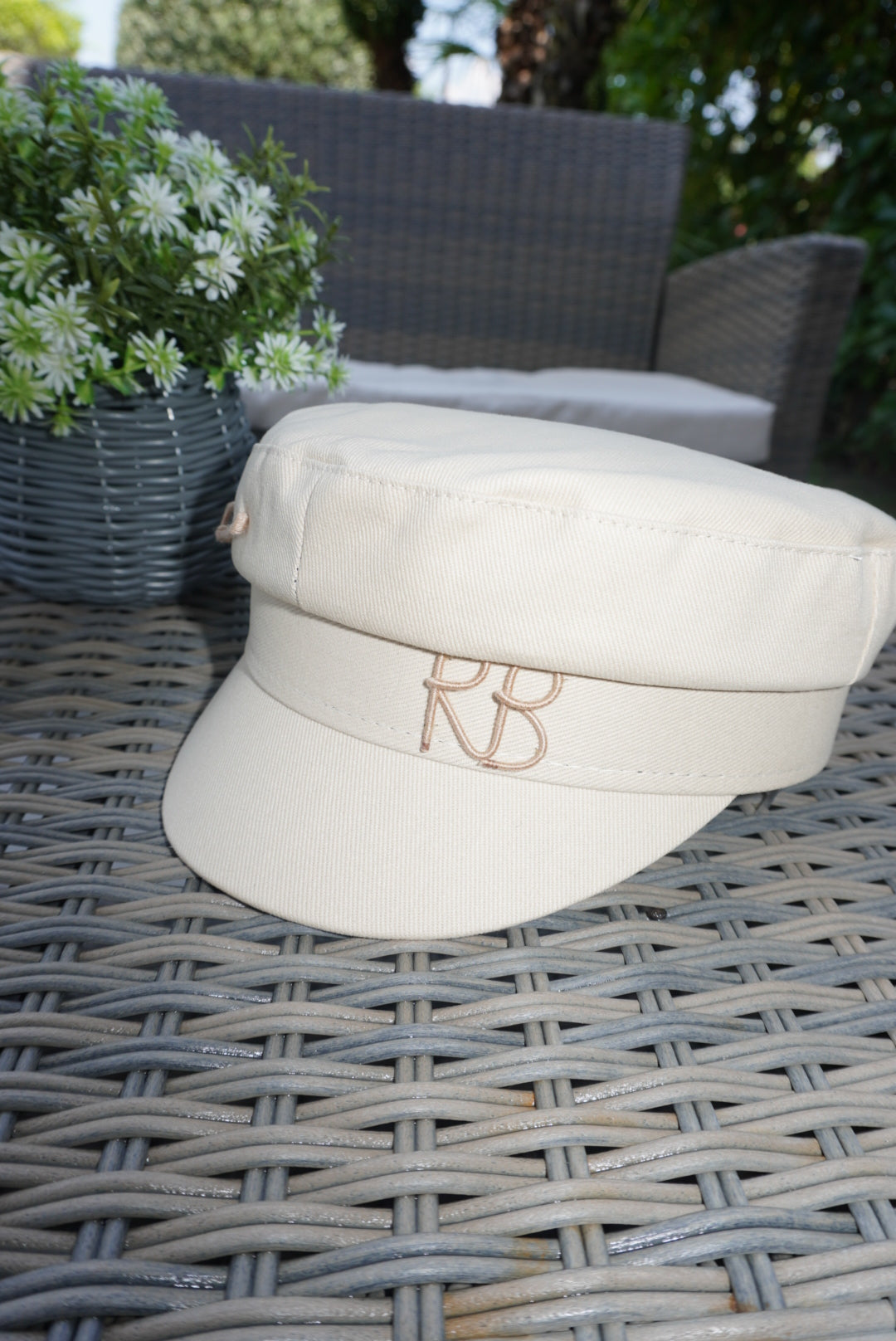 Cappello Rb crema