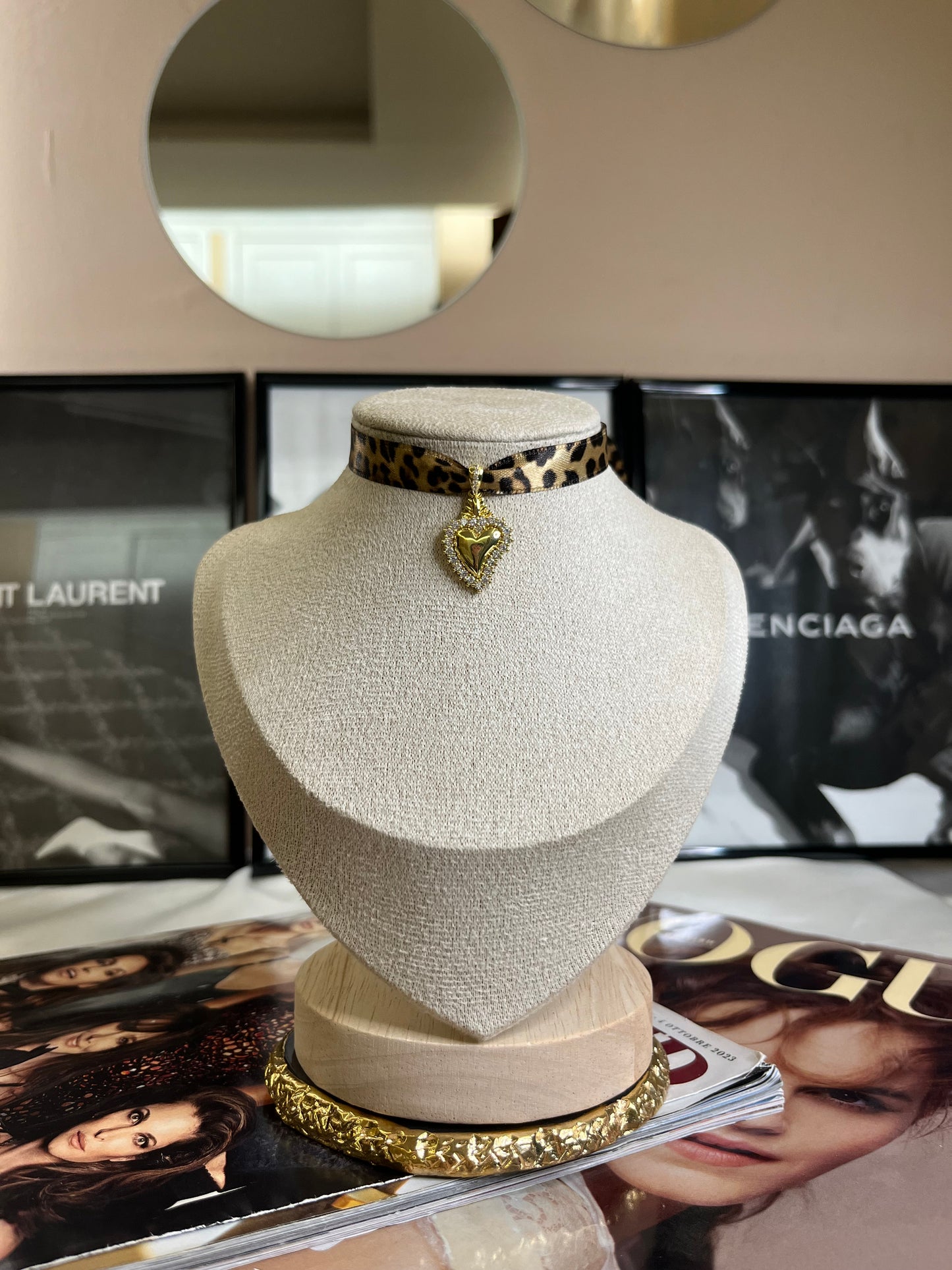 Chocker Leopard cuore sacro zirconio