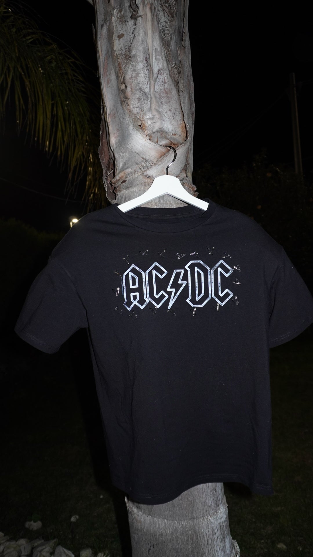 T-shirt ACDC con spalline