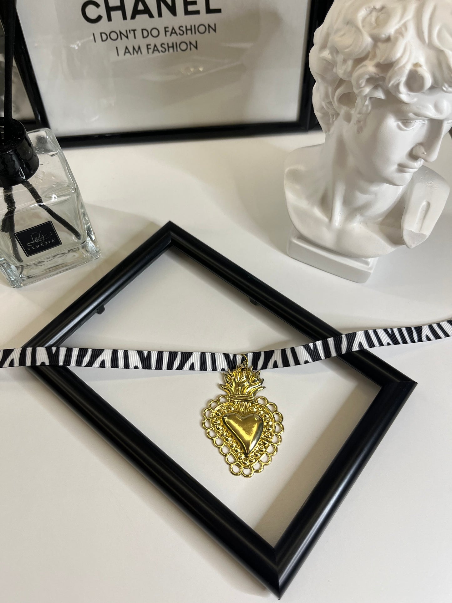 Chocker Sacred Heart Kendy gold