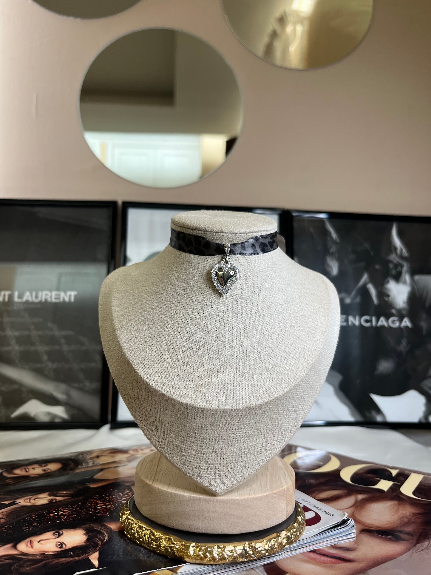 Chocker Leopard cuore sacro zirconio