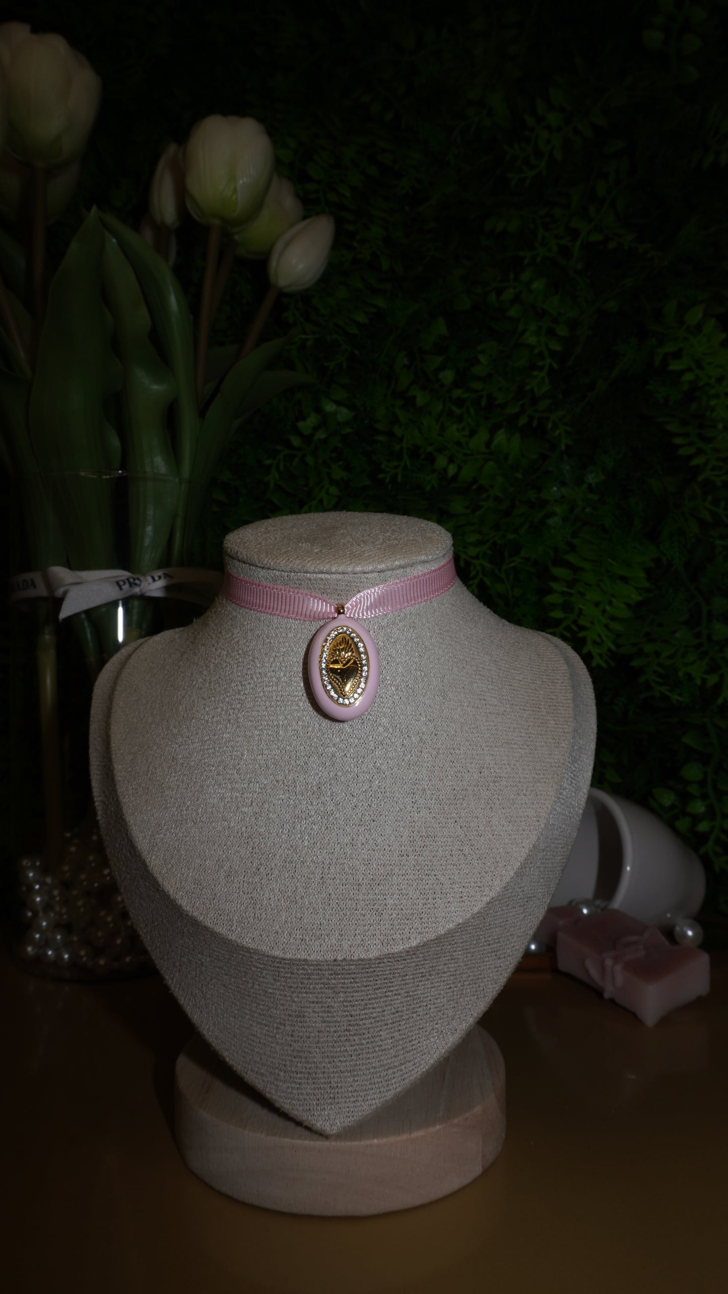 Chocker pink Sacro Cuore Luciana