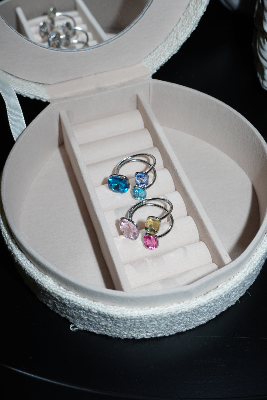 Anello diamanti rainbow