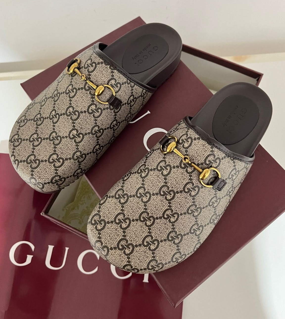 Ciabatte GG luxury