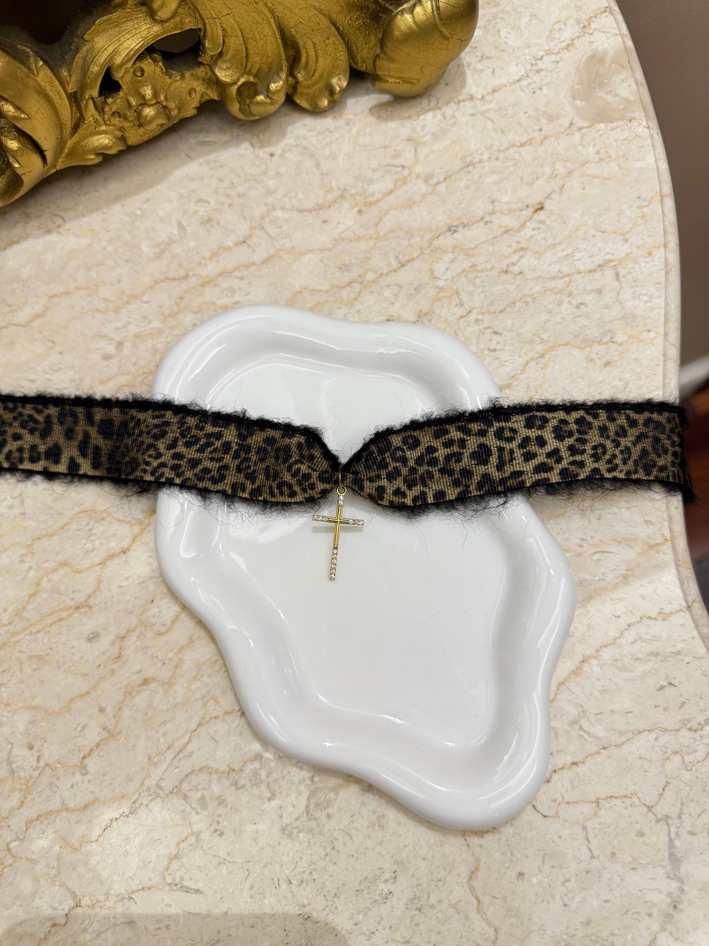 Chocker Leopard Nyssa