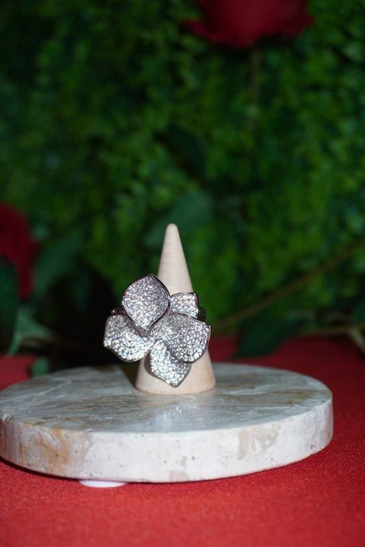 Anello big flower silver regolabile