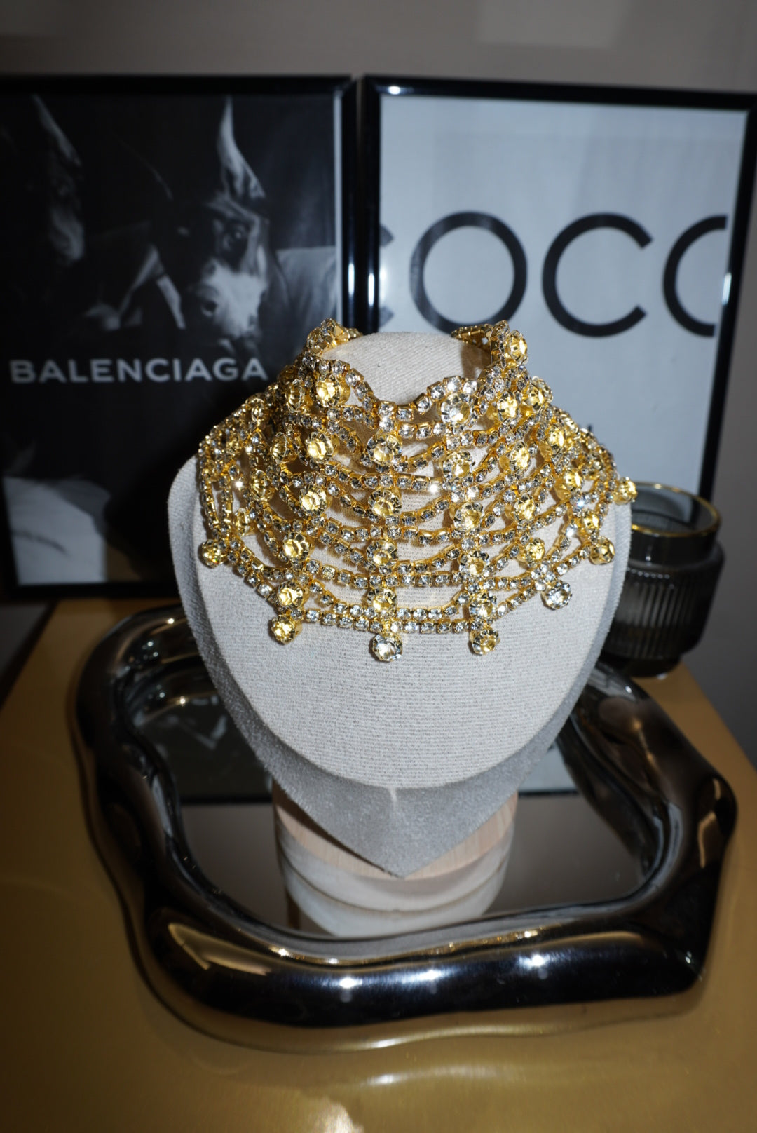 Chocker Luxury