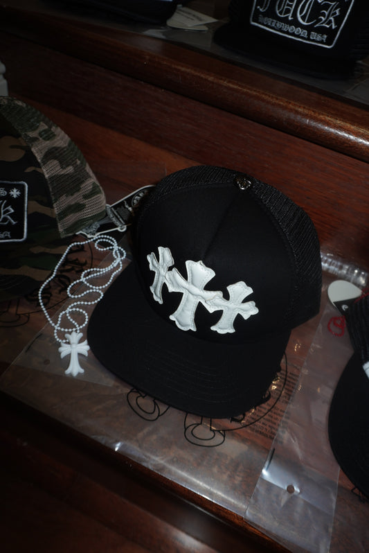 Combo Chrome cappello e collana white