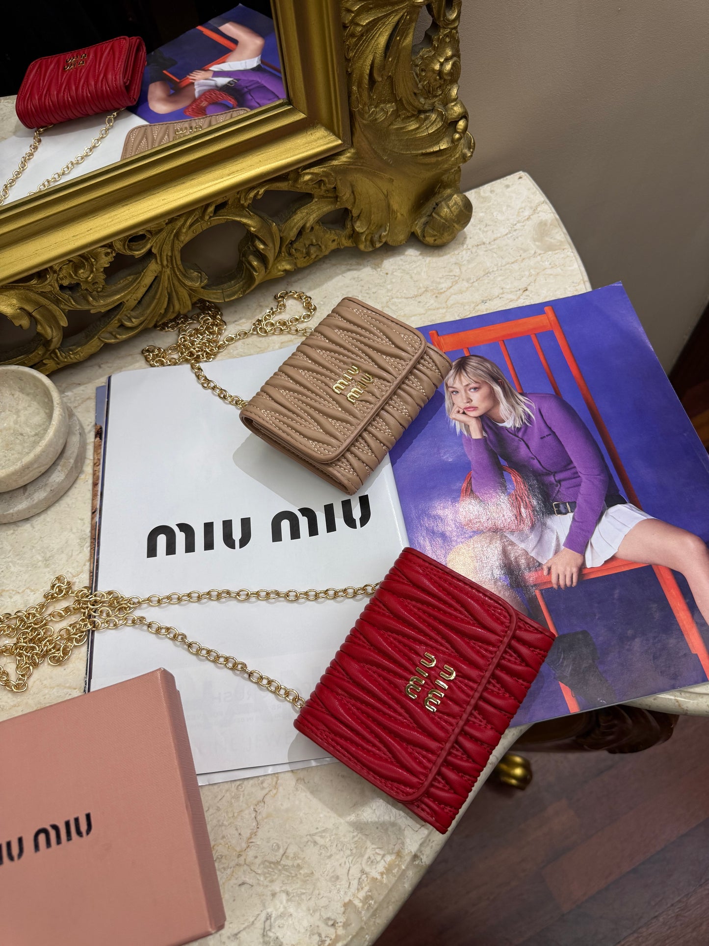 Mini bag Miu con tracolla (scatolata)