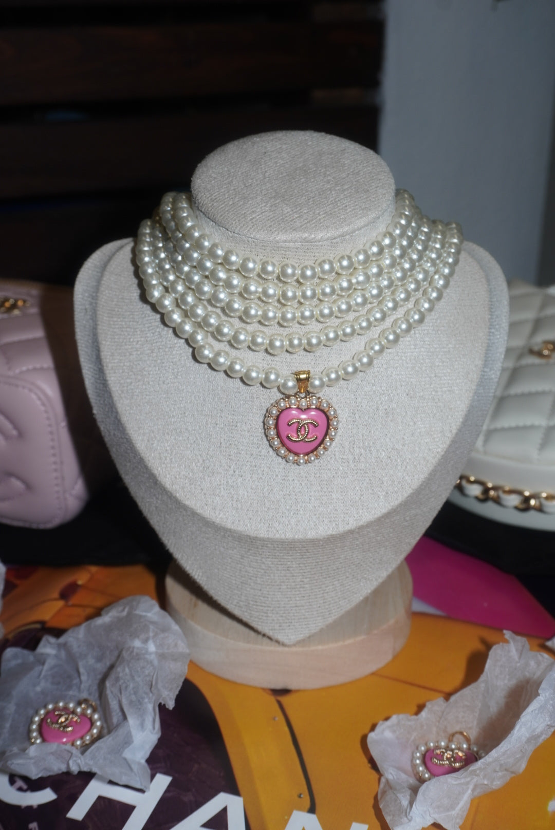 Chocker Luxury