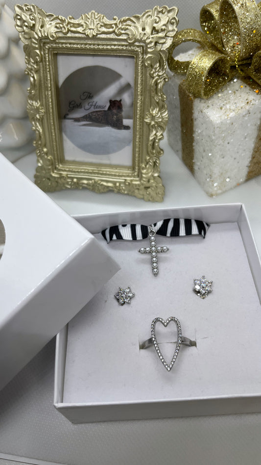 Giftbox Zebrata Chocker+Orecchini+Anello